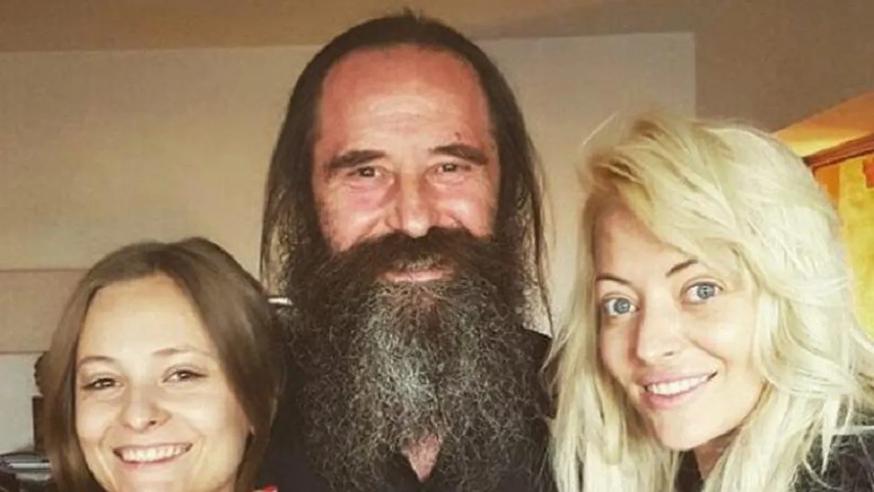 Tatăl Deliei s-a întors de pe Muntele Athos și s-a tuns! A petrecut Paştele alături de familie