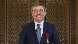 Gică Hagi și-a luat toată familia prin surprindere de când a devenit bunic. Nici măcar Ianis Hagi nu-l mai recunoaște!