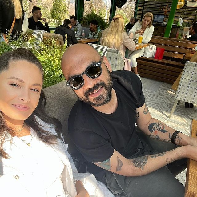Raluka i-a picat cu tronc unui afacerist! Artista neagă că ar fi implicată într-o relație, dar CANCAN.RO are detalii despre bărbatul care o face fericită!