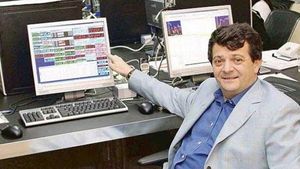 Gigi Becali a intrat in vizorul lui Cristian Sima, brokerul care a pierdut banii VIP-urilor din Romania. Afla ce a facut