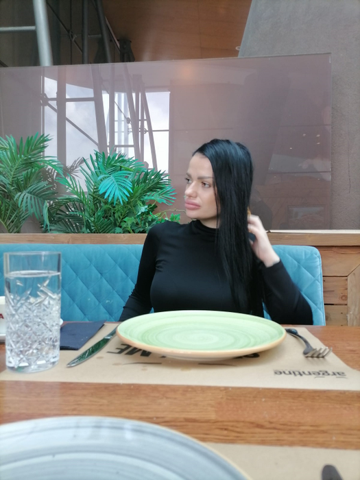 Mircea Ursu și soția lui au împlinit un an de căsătorie! ”Bodyguardul lui Dumnezeu” și partenera au sărbătorit în oraș!
