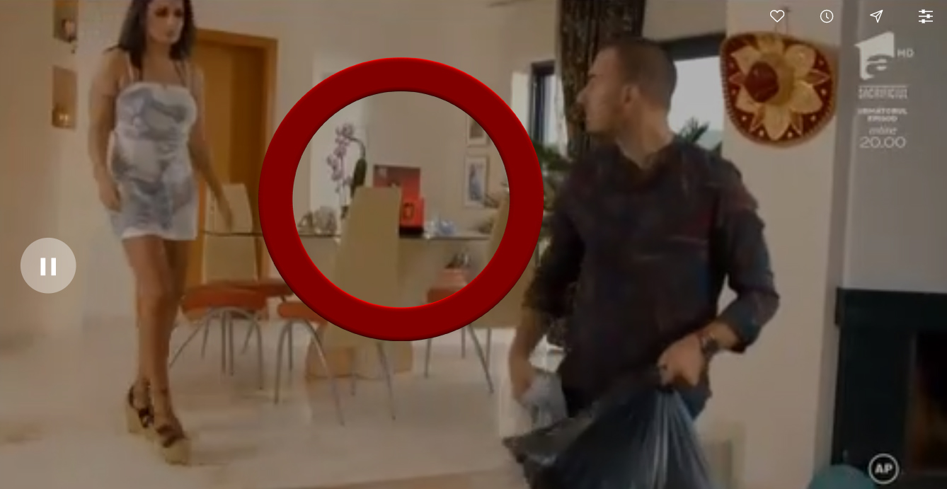 Parfumul Oanei apare în serial