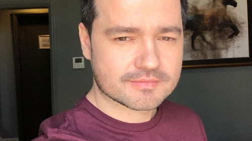 Laurențiu Duță a învins virusul SARS-CoV-2! Cum se simte acum artistul? „„Am trecut prin Covid”