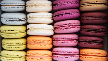 Reţetă simplă de macarons. Cum să faci acest desert la tine acasă