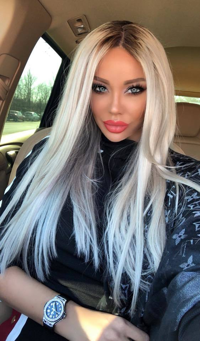 Bianca Drăgușanu este singură după despărțirea de Alex Bodi
