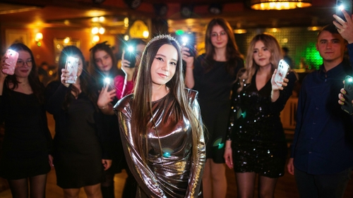 „Evaluatorii de fețe” - bărbații care dau note pentru frumusețe pe forumurile looksmaxxing