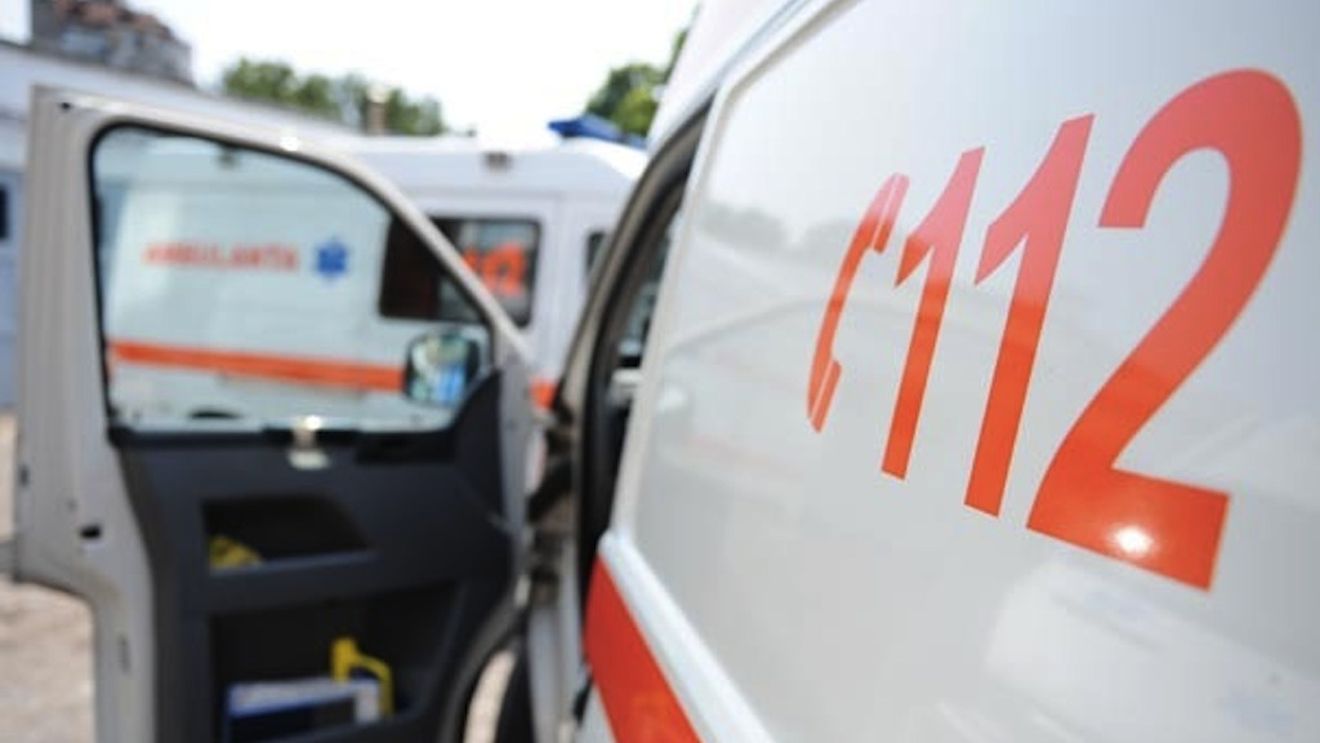 Situație incredibilă la Serviciul de Ambulanță Vaslui! Angajații îi roagă pe oameni să doneze bani pentru a-și cumpăra combinezoane și dezinfectanți