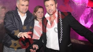 VEZI AICI Primele poze cu Christian Ciocan si iubita sa, la petrecerea lui Botezatu