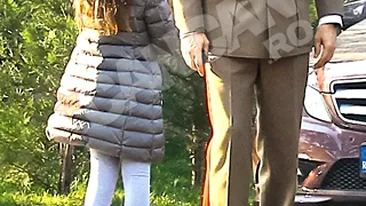 Ilie Nastase ia masa in uniforma de general!