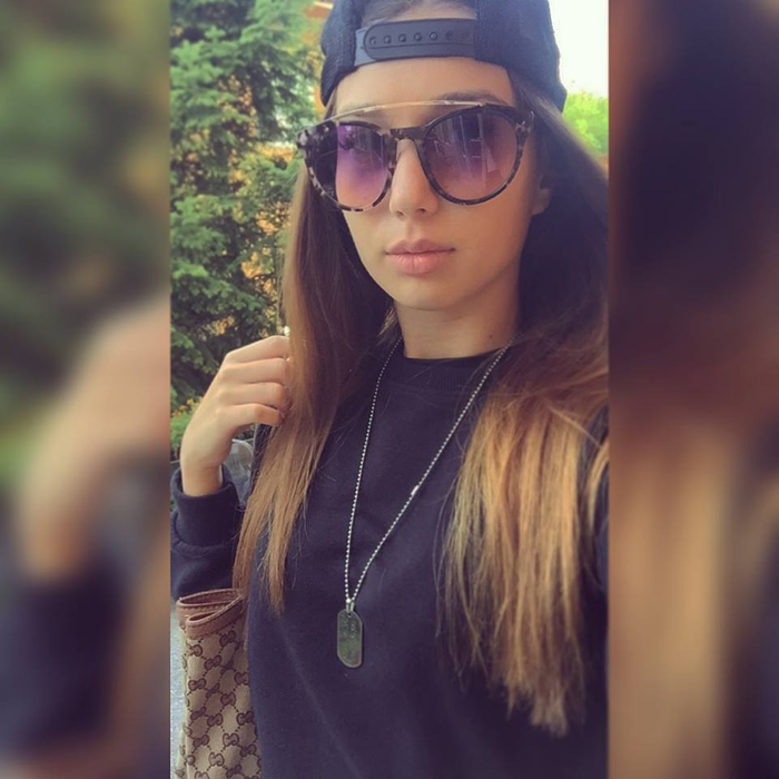 Maria Iordănescu a absolvit Facultatea de Relații Economice Internaționale din Capitală