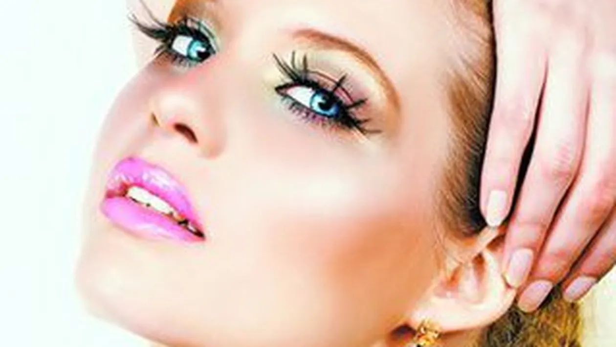 Machiajul care te face sa stralucesti la petrecerile iernii