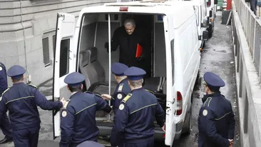 Ziua cea mare pentru Adrian Năstase! Judecătorii au stabilit verdictul: politicianul a fost eliberat condiţionat!