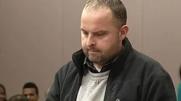 O lume intreagă e socată de cruzimea lui! Ce i-a făcut acest bărbat câinelui său te va face să plângi! Cum a fost găsit animalul