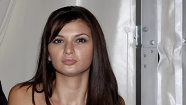 VIDEO Dialog imaginar intre Ramona Gabor si Ricky: Cat timp ai fost plecat din tara, ca vad ca ai probleme cu limba romana!