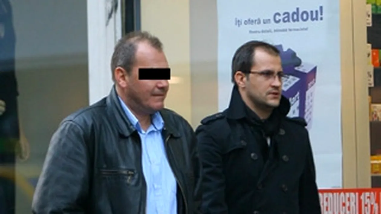 Discutii lungi cat Calea Victoriei! Serban Huidu face sedinte in aer liber