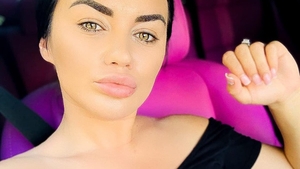Carmen de la Sălciua a ajuns pe mâna medicilor. Ce vrea să își facă artista