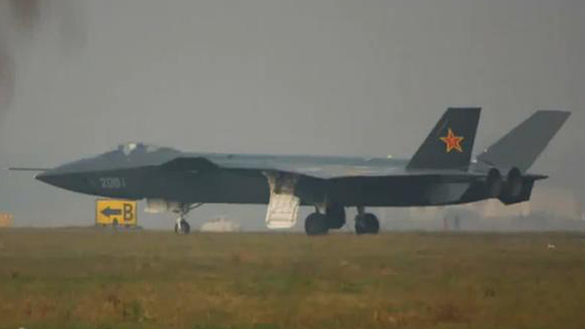 VIDEO China se lauda cu primul avion intr-adevar invizibil!