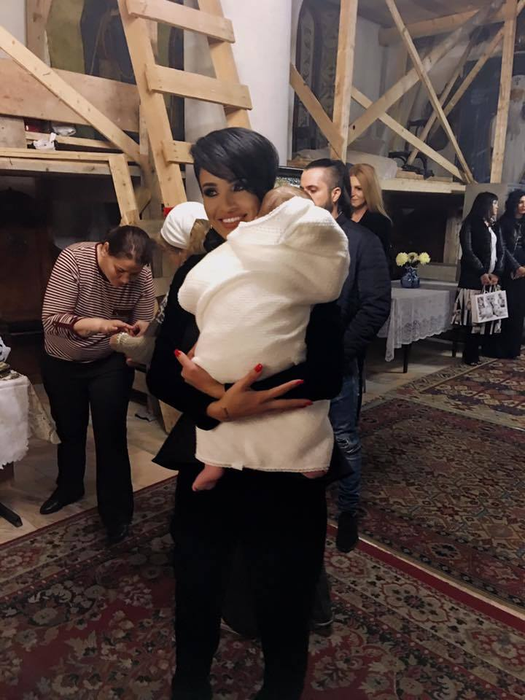 ADELINA PESTRIŢU i-a transmis un mesaj emoţionant finului ei, dar imediat au început să curgă valuri de comentarii! „Unde este SPEAK?!”