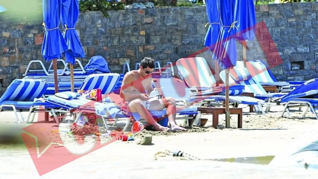 Cosmin Contra se delecteaza cu Nora Roberts in Creta