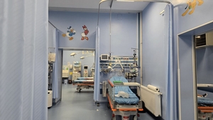 Un bărbat de 60 de ani din Bihor a murit după o operație banală. Rudele fac acuzații: „A mers cu maşina la spital şi a venit în sicriu”