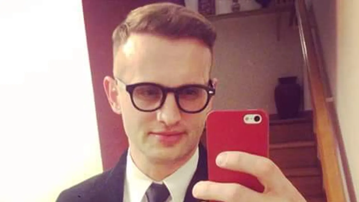 N-ai să ghiceşti niciodată ce maşină conduce Sorin Brotnei de la Akcent! Fanii i-au dat instant Like!