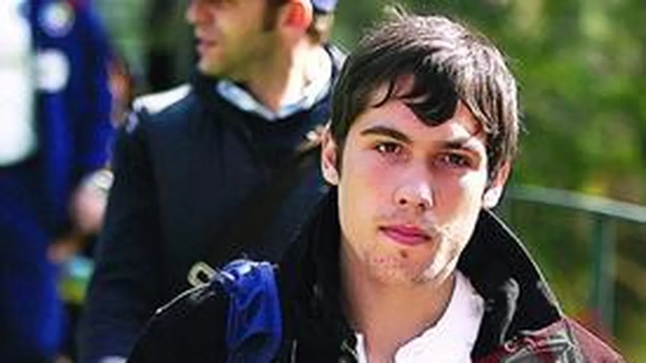 Gaman a cerut mai multi bani, iar Mititelu l-a scos din echipa