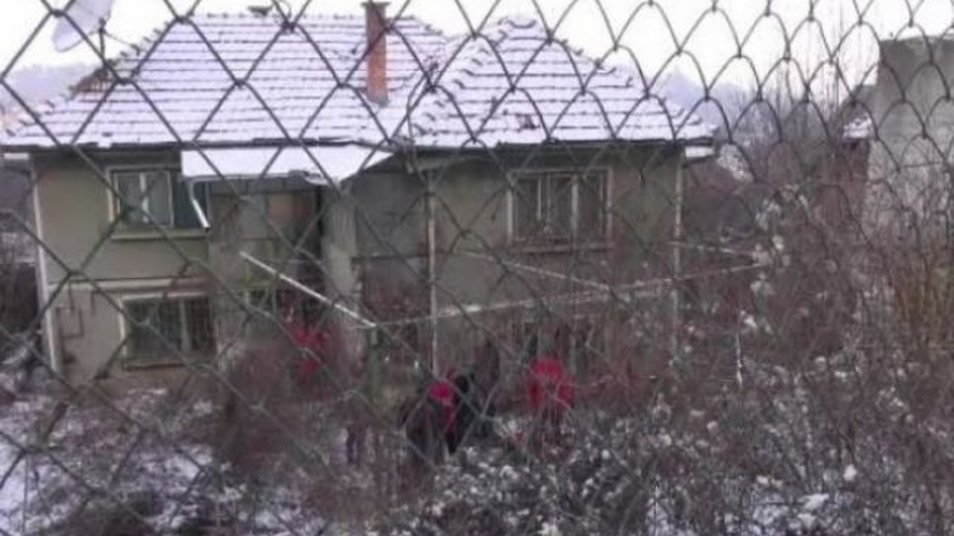Răsturnare de situaţie în cazul mamei şi fiicei găsite moarte în casă după doi ani! E incredibil cine a găsit cadavrele