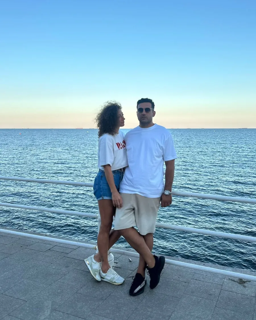 Patricia Vizitiu si iubitul ei la mare