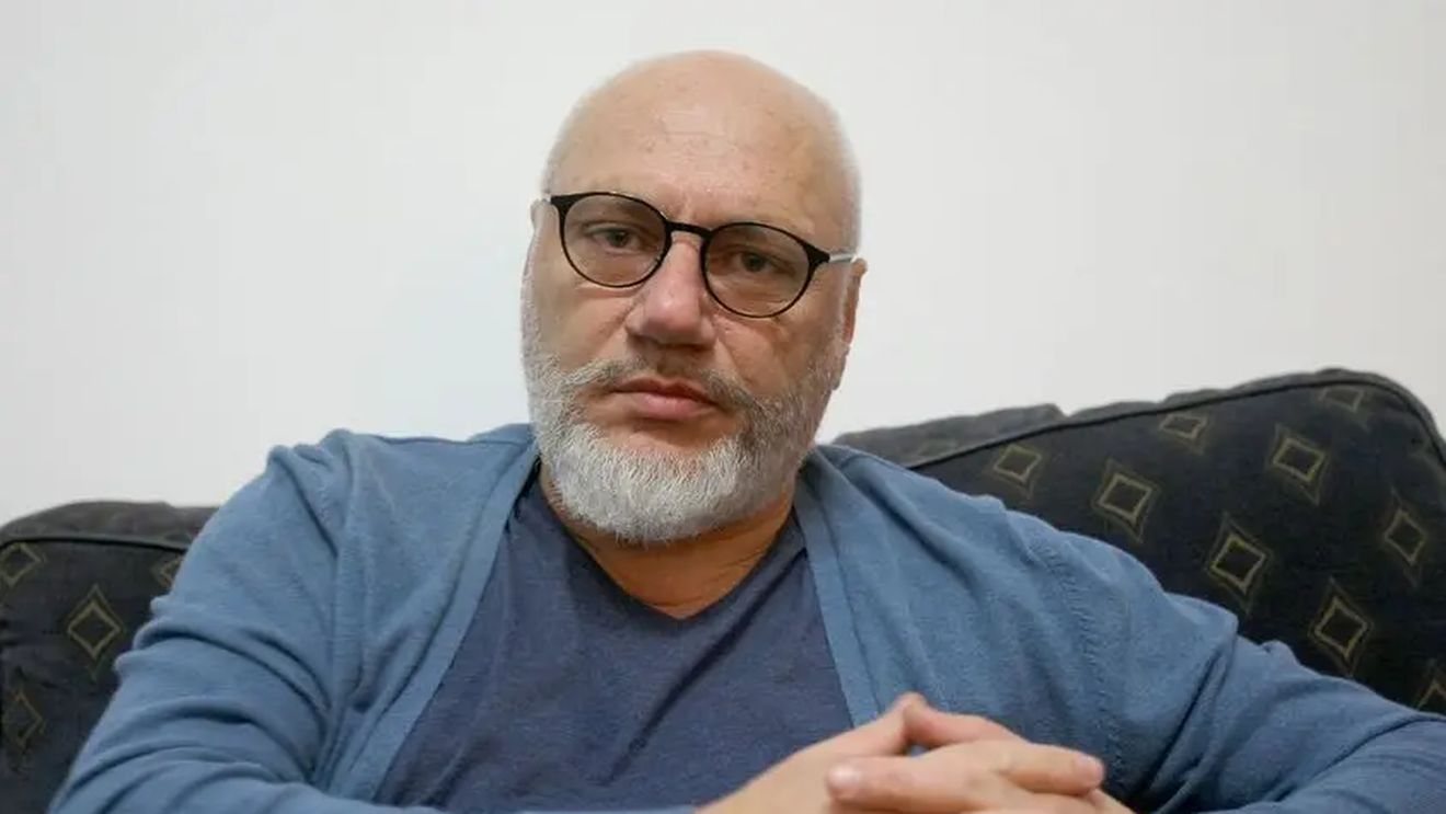 Una dintre victimele lui Cristian Andrei, marcată de experiența trăită în cabinet: ”M-am dus să plâng pe o bancă”