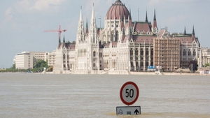 VIITURA ISTORICA! Imaginile distrugerii in Europa Centrala: Dunarea a maturat totul in cale. Autoritatile romane: Suntem pregatiti