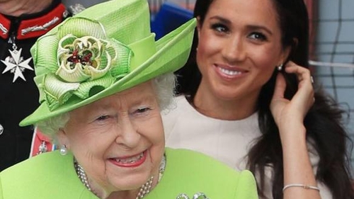 Regina Elisabeta și-a băgat consilierii în ședință! Cum vrea să „scape” de tatăl lui Meghan Markle