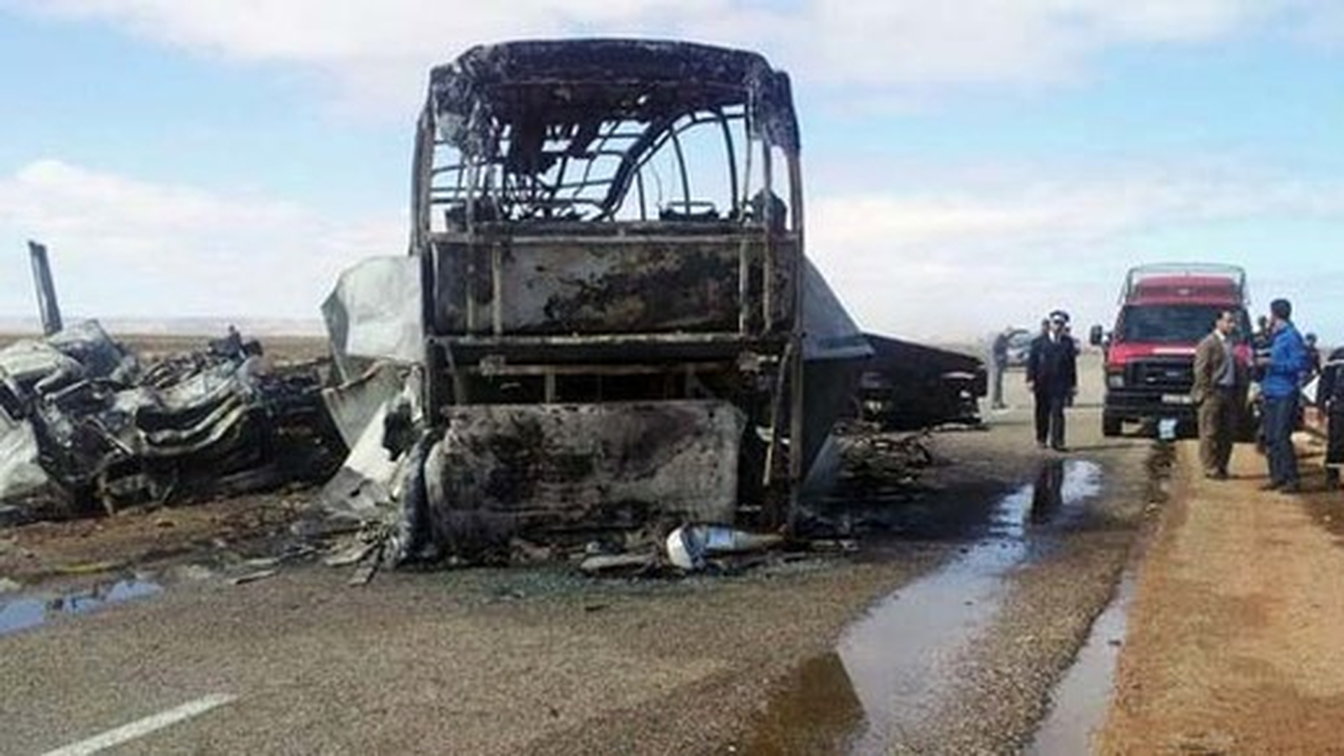 Tragic accident de circulație. Cel puțin 8 morți și zeci de persoane rănite, iar bilanțul poate crește