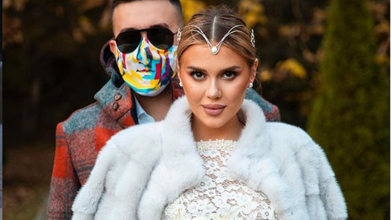 Emily Burghelea a divulgat secretul iubitului, după ce și-a vizitat socrii: ”Am fost prima fată! Ca-n povești!”