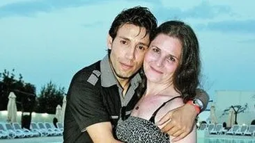 Crina Mardare a lucrat din greu sa-l combine pe Iulian Vasile cu un inginer horticultor: Am zis ca o f.. si eu o data si am ramas impreuna