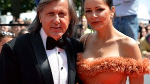 BRIGITTE SFĂT, la un pas de divorţ?  ''Ilie e un om supus greşelii, l-am găsit cu o tipă de gât...''