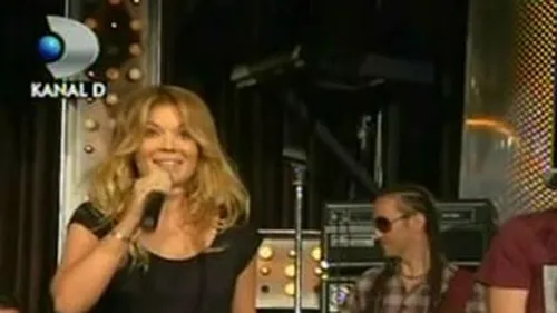 VIDEO Gina Pistol s-a reprofilat! S-a apucat de cantat piesele Antoniei si o face live, ca un artist care se respecta. Care din ele iti place mai mult?