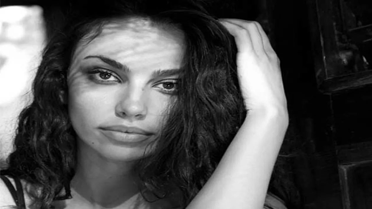 Mădălina Ghenea a ajuns, de urgenţă, la spital! Doctorii i-au pus perfuzii