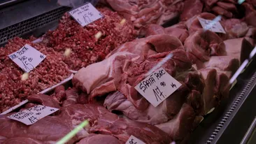 Craciunul fara porc e ca femeia fara toc! Reporterii CANCAN.ro iti arata de unde poti cumpara cea mai ieftina carne!