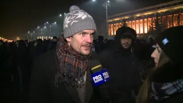 Juratul de la ”Voce” a călcat în picioare regulamentul companiei, dar… Şefii PRO TV îl protejează suspect pe Tudor Chirilă! CANCAN.ro a dezvăluit ce se află în spatele mesajelor prin care solistul trupei ”Vama” a incitat românii la proteste