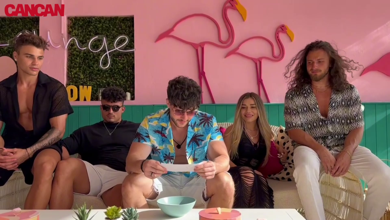 Concurenții emisiunii Love Island au făcut show total, răspunzând afirmativ provocării CANCAN.RO (Foto: captură video)