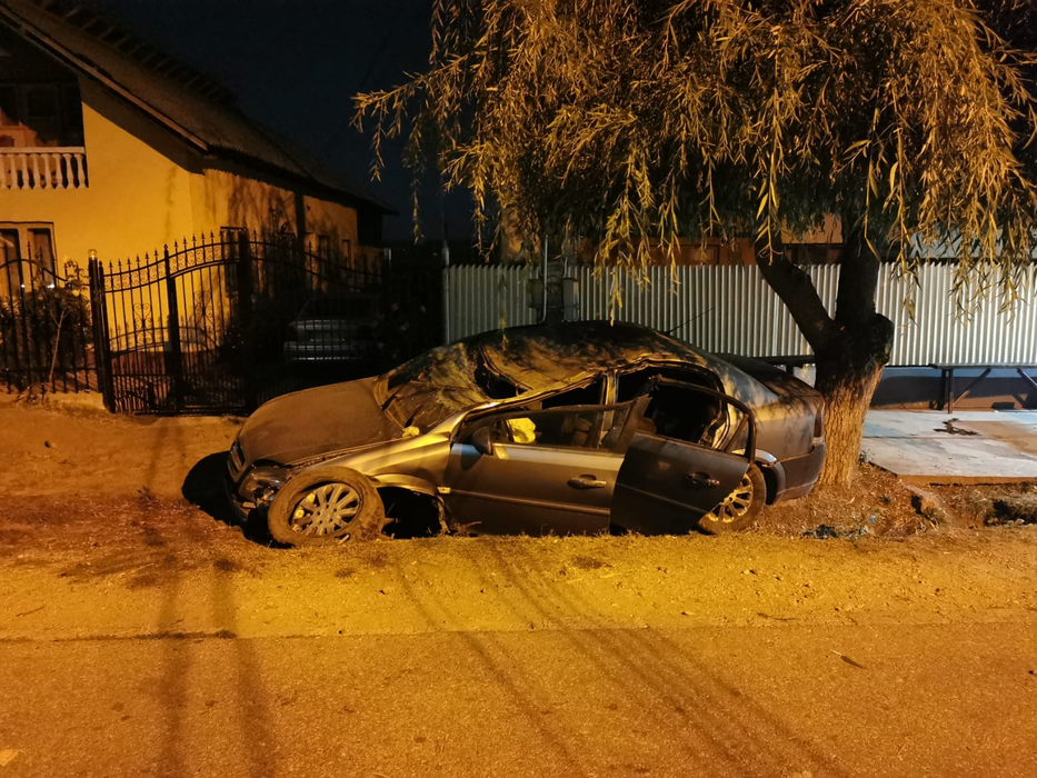 Un tânăr a murit într-un accident violent produs în Argeș. Ce au descoperit polițiștii când au ajuns la fața locului