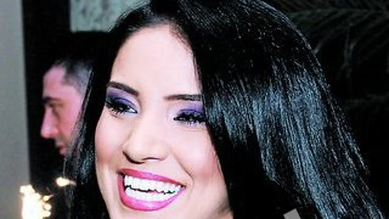 Liviu a facut primul pas spre impacare, la trei luni dupa scandalul cu Adelina! I-a trimis mesaj la miezul noptii de ziua ei