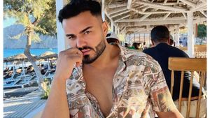 Jador, în lacrimi înainte de Paşte? "M-a lăsat, sufăr după despărţirea de ea"