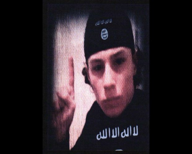 Anchetatorii au ridicat la percheziţii toate obiectele folosite de românul convertit la islamism pentru a-şi propovădui mesajul