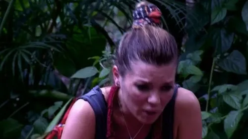 Morosanu catre Gina Pistol: Poti sa imi f*** una daca vrei JIGNIRI si bisericute in tabara din Africa de Sud: Este super prost