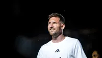 Bărbat bătut în restaurant după ce l-a fotografiat pe Messi. Soția lui Beckham a fugit din local