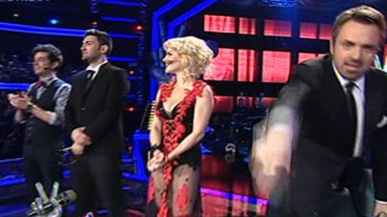 Cea mai sexy de la "Vocea Romaniei": Loredana sau Roxana Ionescu? Pe care o alegi?