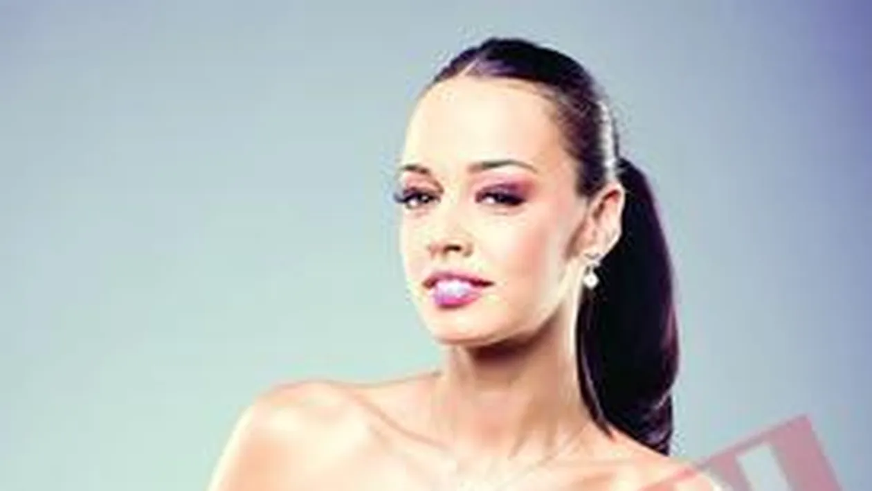 Viitorul sot al Mariei Marinescu nu renunta la Andreea Raicu