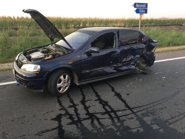 Patru persoane au fost rănite în accidentul de la Braşov! Sursă foto: mediafax.ro