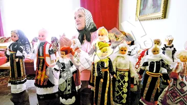 Paraschiva Cazac, din Timis, a gasit cheia succesului in afaceri. Face sute de euro din papusi uzate